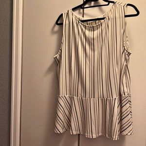 Chicos white top with black stripes, size 16-18